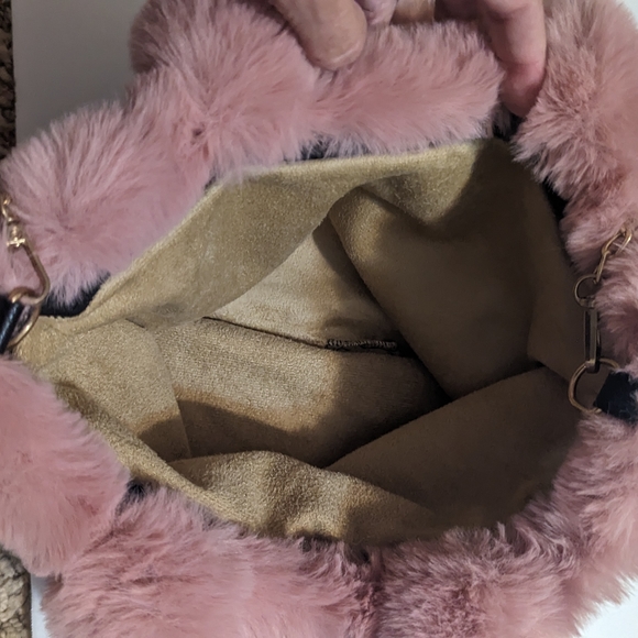 Fur bag smiley face Rose pink plush purse Womens Shoulder Bag - Picture 3 of 3